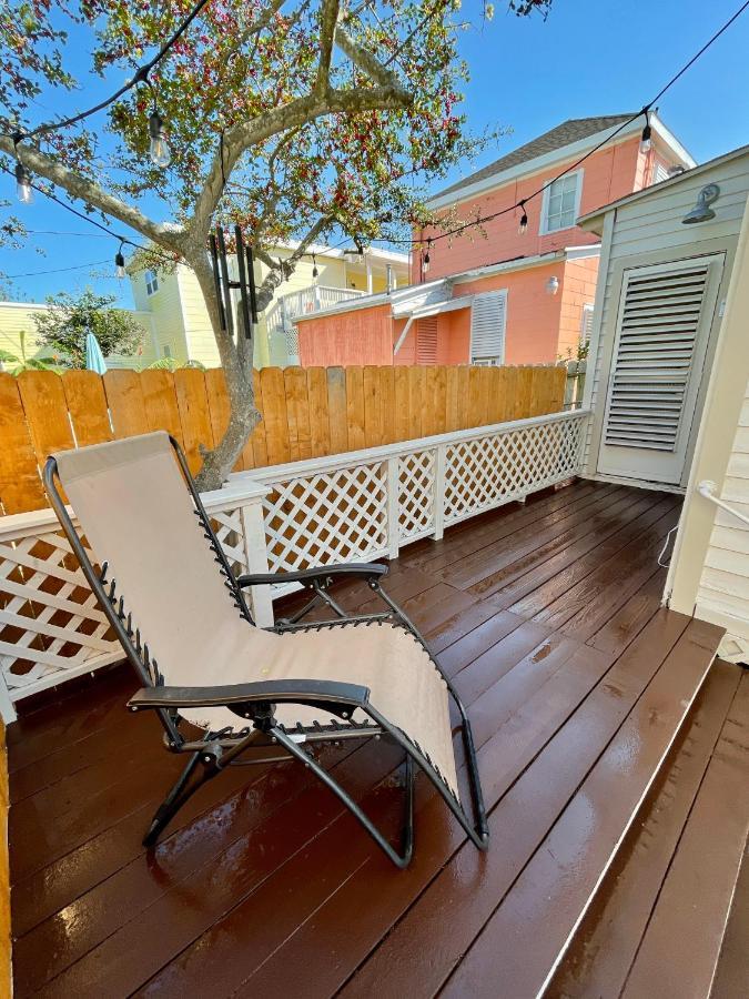 Surf Shack On 24Th Villa Galveston Exterior photo